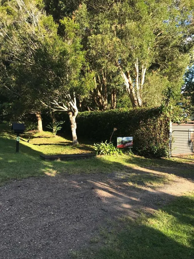 Pk Illusions Daire Maleny