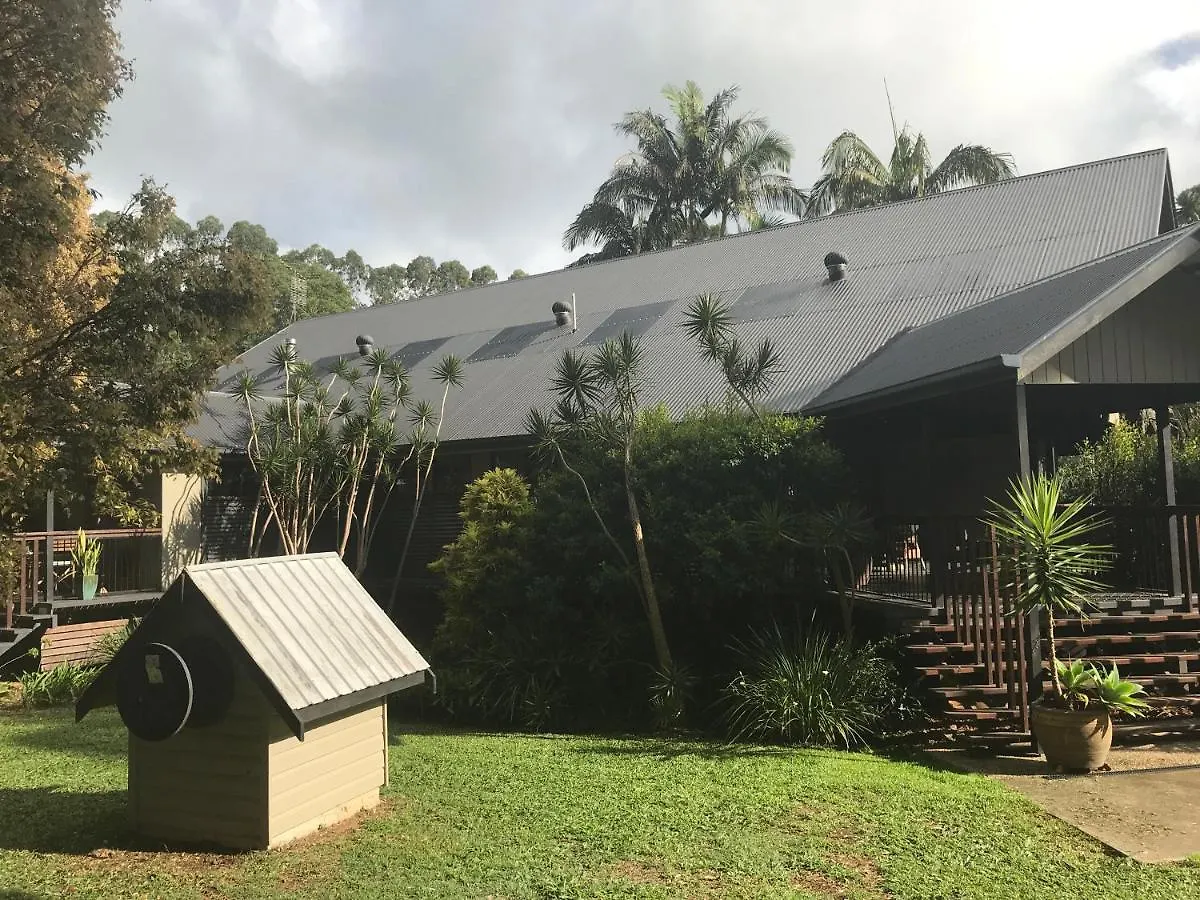 Pk Illusions Daire Maleny